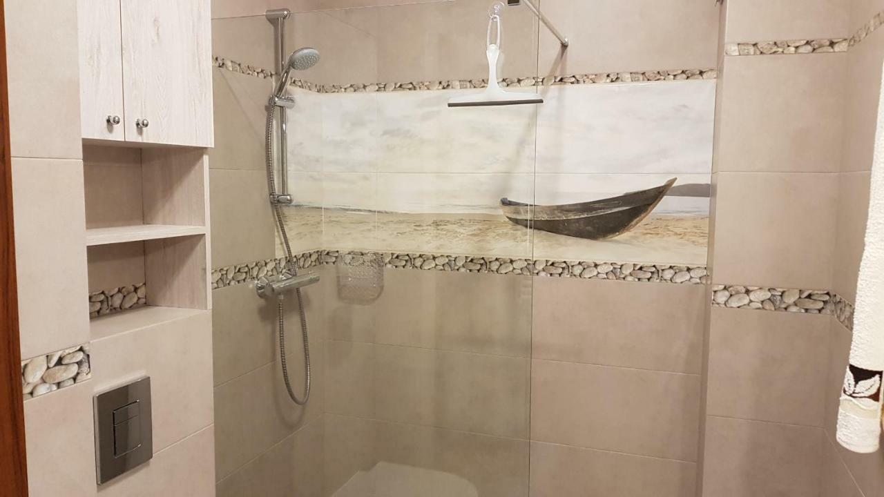 New Apartment 100M From Old Town And Marina Danzig Exterior foto