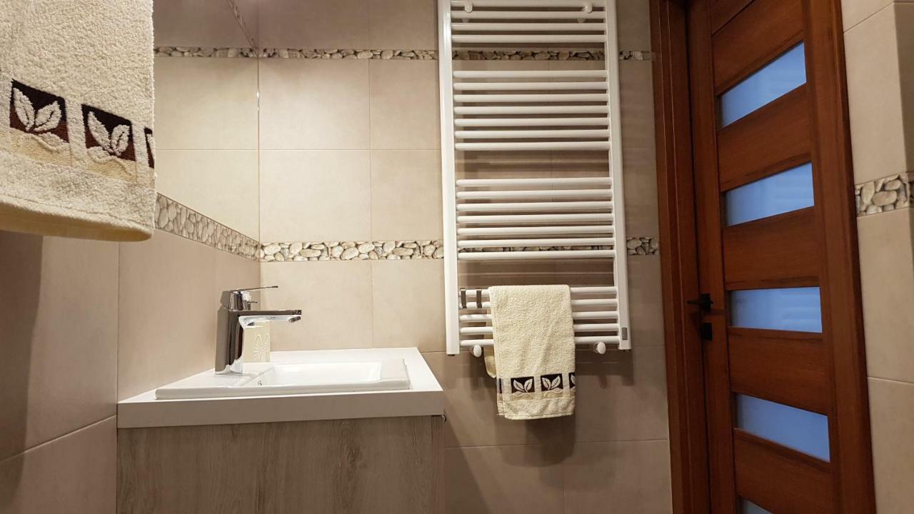 New Apartment 100M From Old Town And Marina Danzig Exterior foto