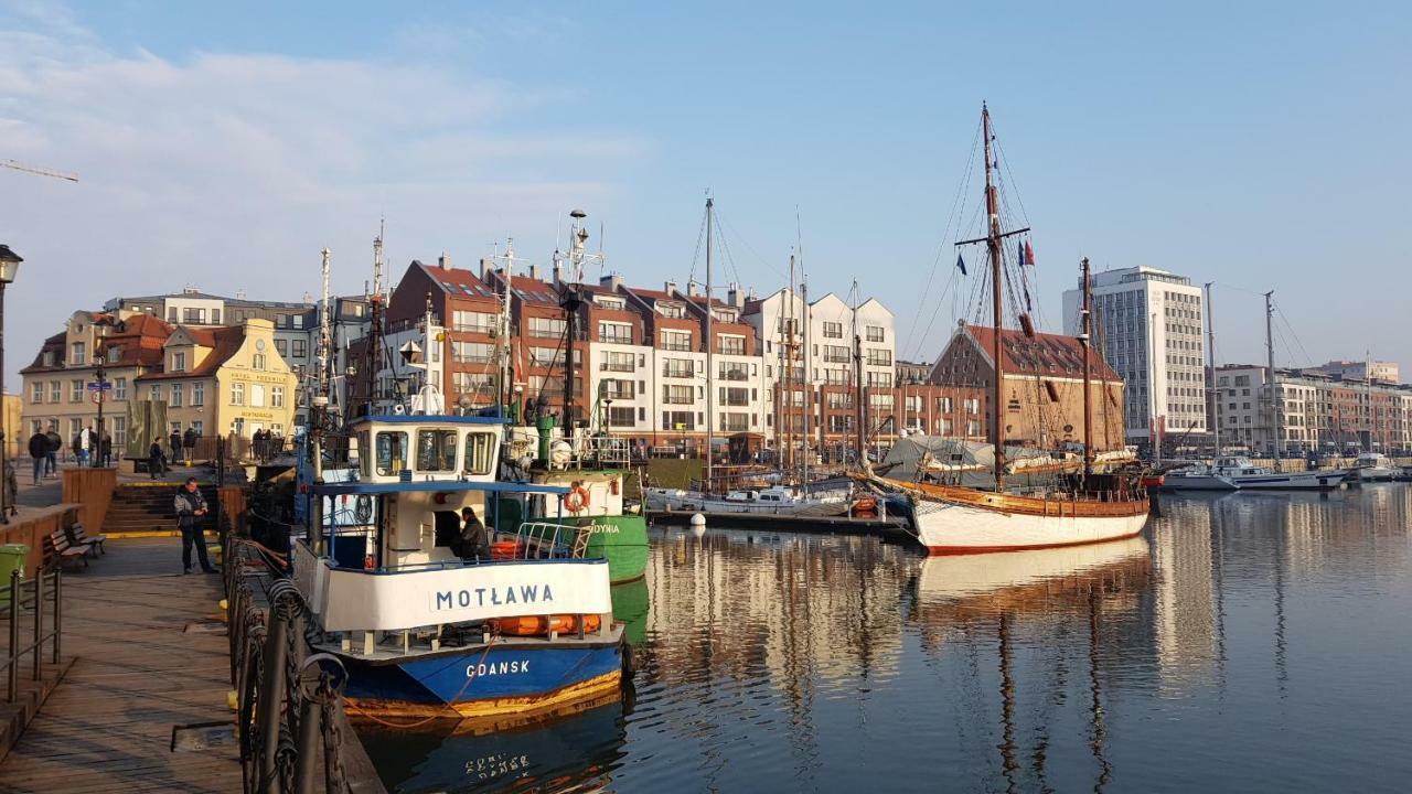 New Apartment 100M From Old Town And Marina Danzig Exterior foto